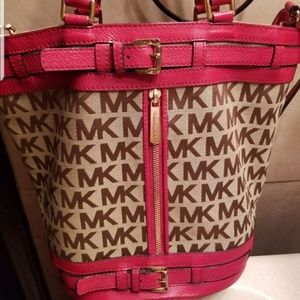 Michael Kors purse